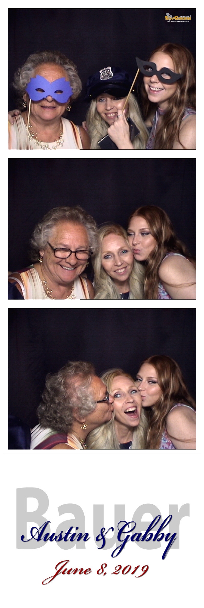 Bauer / Gregory Wedding  | View more photos from the event at gallery.saycheesephotobooth.com/u/SayCheesePhotoBooth/Bauer-Gregory-Wedding
